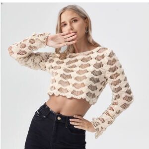 POL Crochet Scallop Crop Top in Cream and Tan
